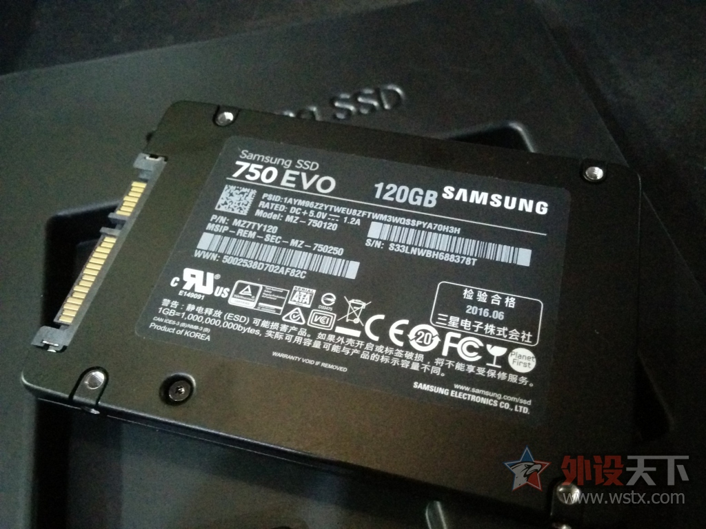 ����������˶B85M-E��I3 4130���ڴ棬750evo��̬���ϰ�rival���...