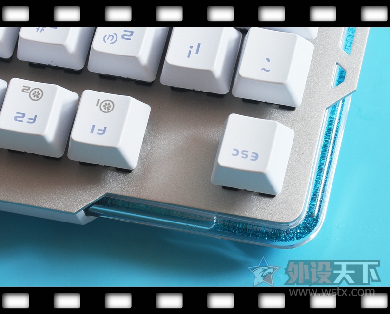 ������ҹ----�����EK185ˮҫС��