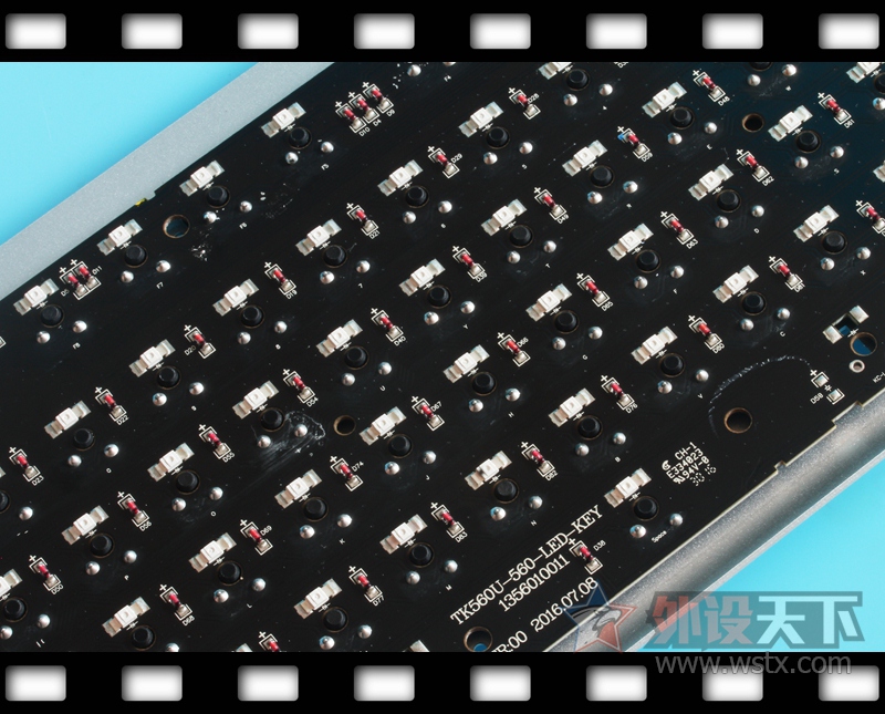 ������ҹ----�����EK185ˮҫС��