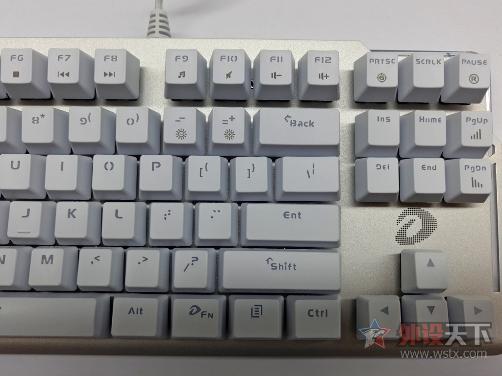 ˮ��֮�����������EK815