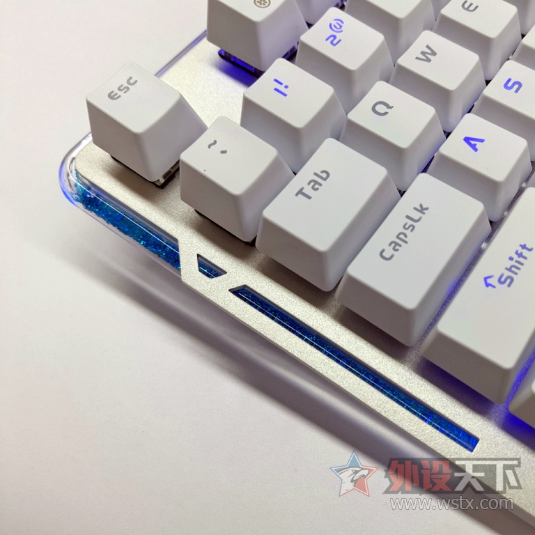 ˮ��֮�����������EK815