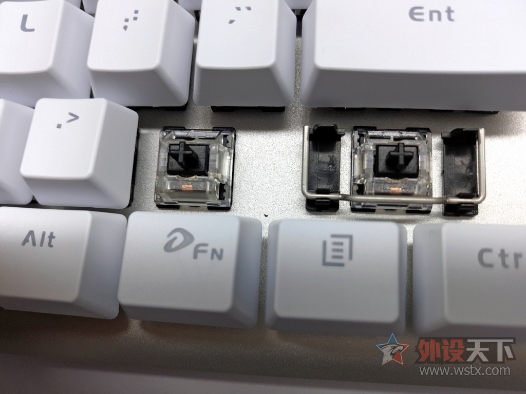 ˮ��֮�����������EK815