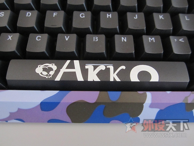 컡ҲҪʱзAKKOAKC87Բʻе+AMPԲ֬