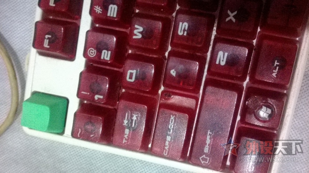 [ӱ]ͷ