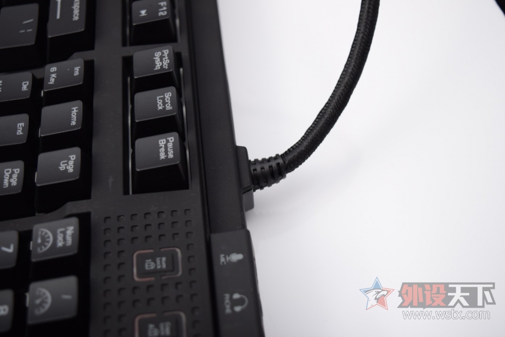 ָƹĻ콢   QPAD MK-90 