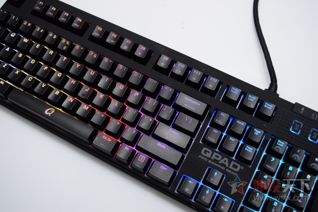 ָƹĻ콢   QPAD MK-90 