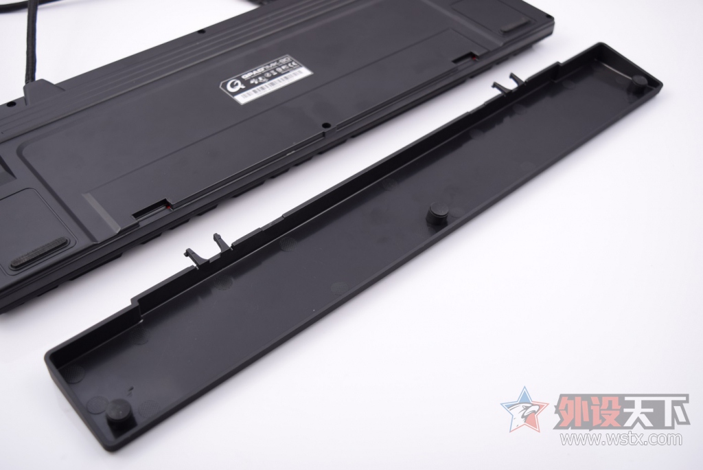 ָƹĻ콢   QPAD MK-90 