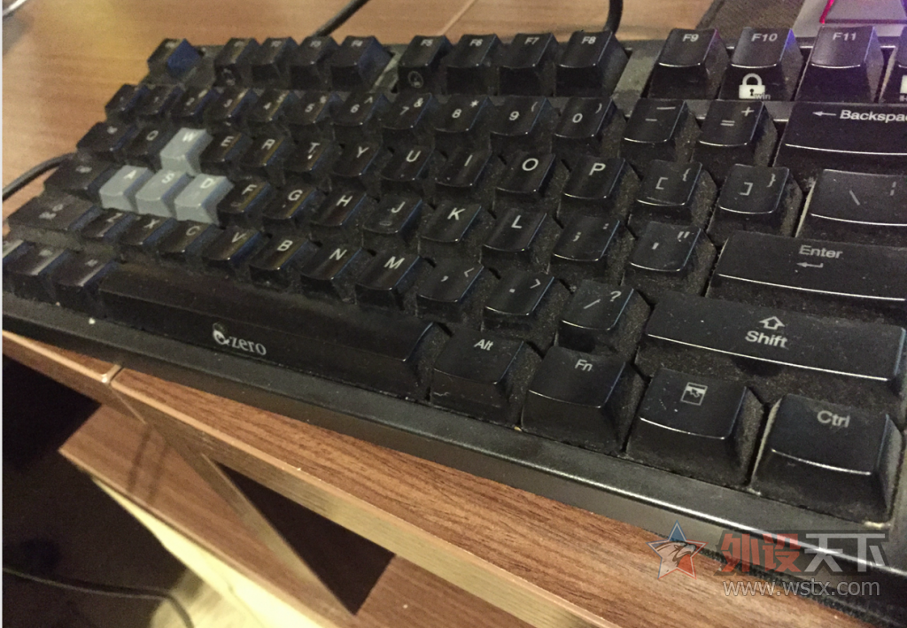 ��е���̺��»ҳ���Ļ�����? ���껵���İѼ���