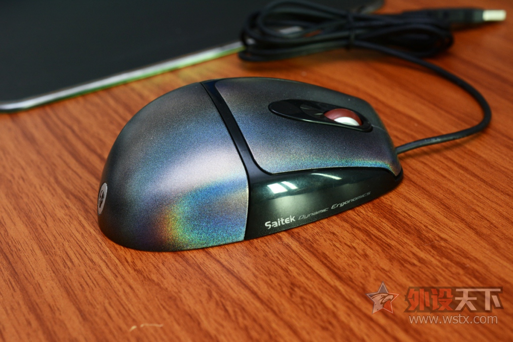 �������Cyborg Mouse�ͱ������ĸ������