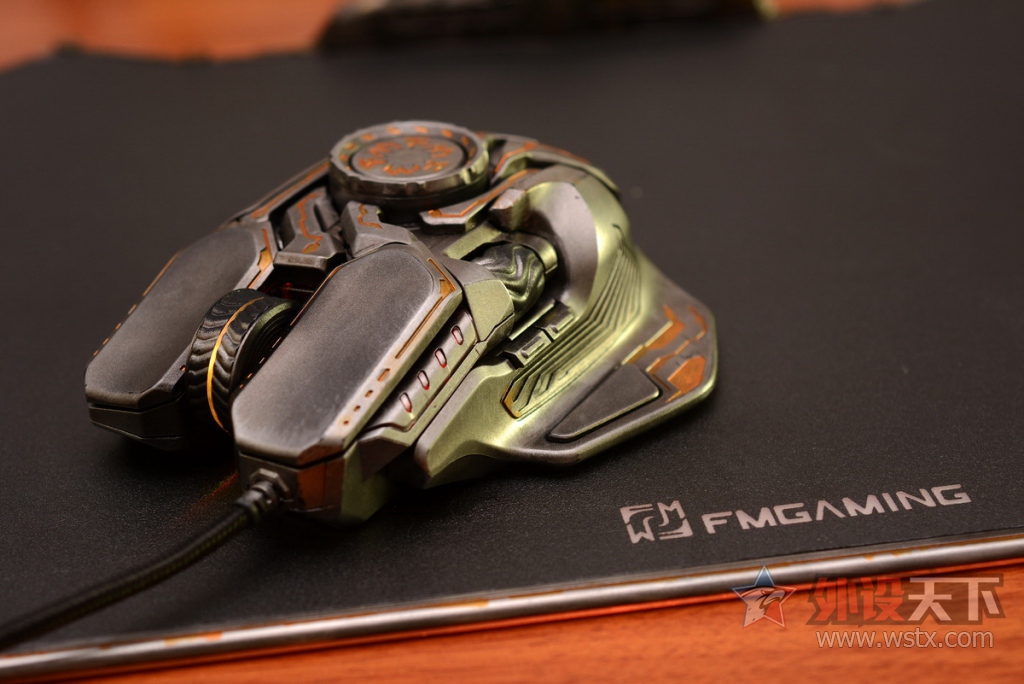 �������Cyborg Mouse�ͱ������ĸ������
