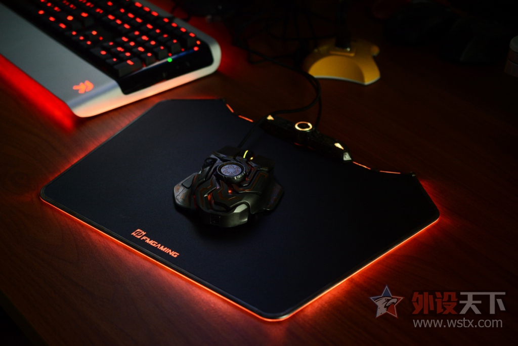 �������Cyborg Mouse�ͱ������ĸ������