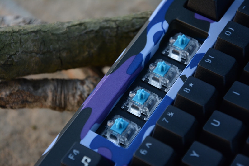 Ұս�������Բʡ���ս.AVI �����ðɣ���װ���ˣ�����AKKO���������