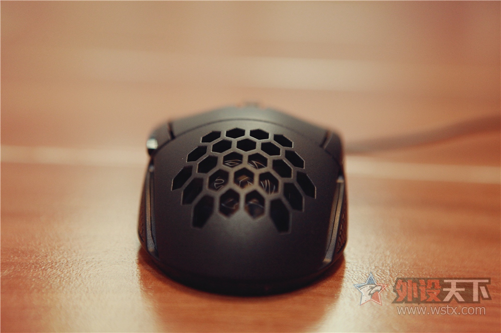 ��������-С�������TTҹϮR