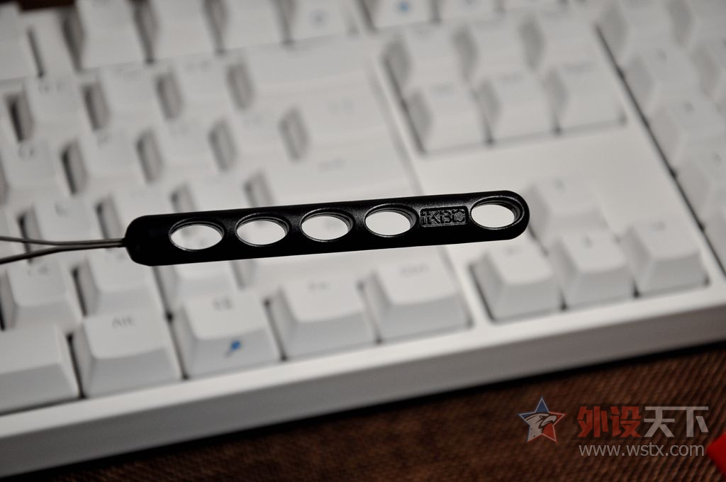 ��е�����Ǹöϱ��Ա����ǽ���ƫ�棬IKBC F108�������������