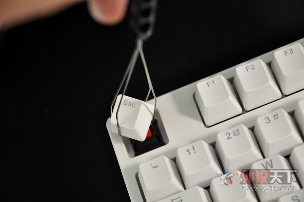 ��е�����Ǹöϱ��Ա����ǽ���ƫ�棬IKBC F108�������������