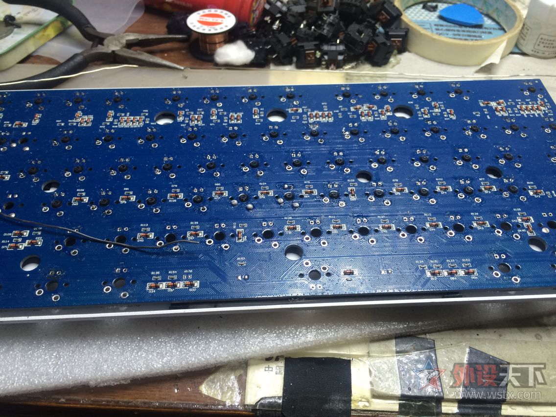 ���ѳ���������IKBC G104�� �ʺ��ñ+�Ȱβ����+�����ư׵Ƹ�һ��