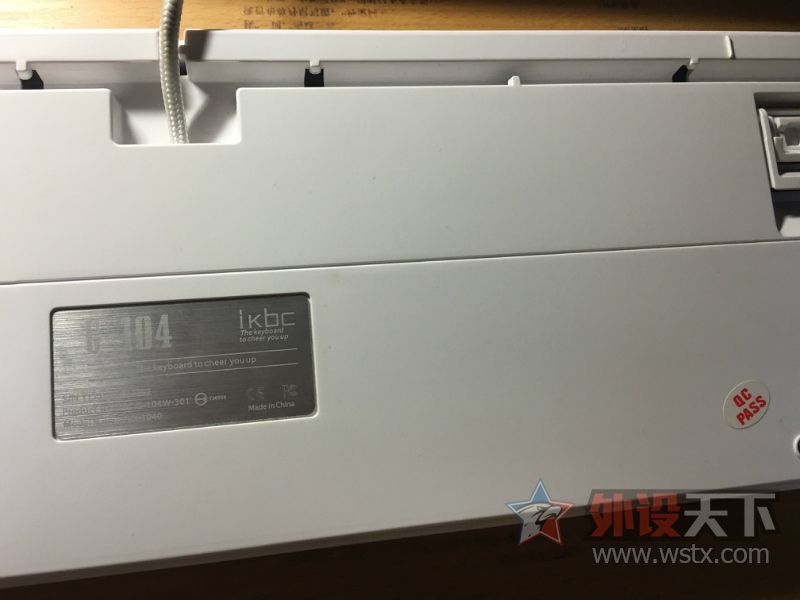 ���ѳ���������IKBC G104�� �ʺ��ñ+�Ȱβ����+�����ư׵Ƹ�һ��