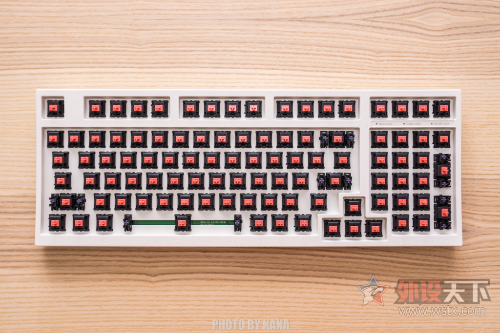 Ʒٲ! LEOPOLD FC980M ɫ̾() 