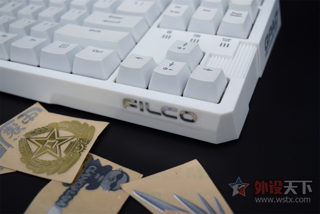 û��Ϲ���ڵ�������Լ��̸���