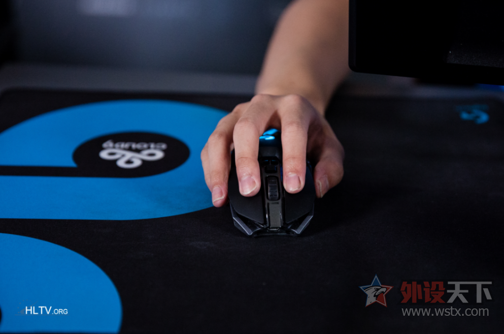 C9���޼����氮