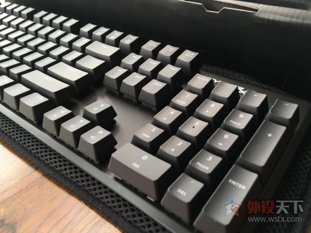 ��������̣�HyperX Alloy ������ ��������