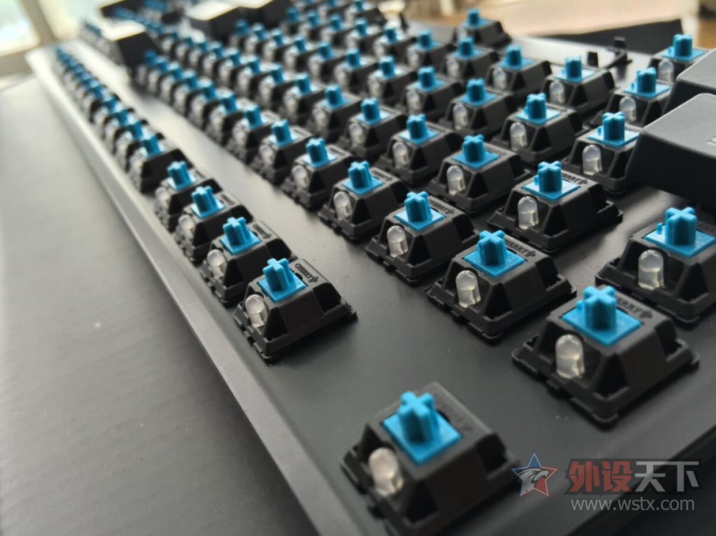 ��������̣�HyperX Alloy ������ ��������