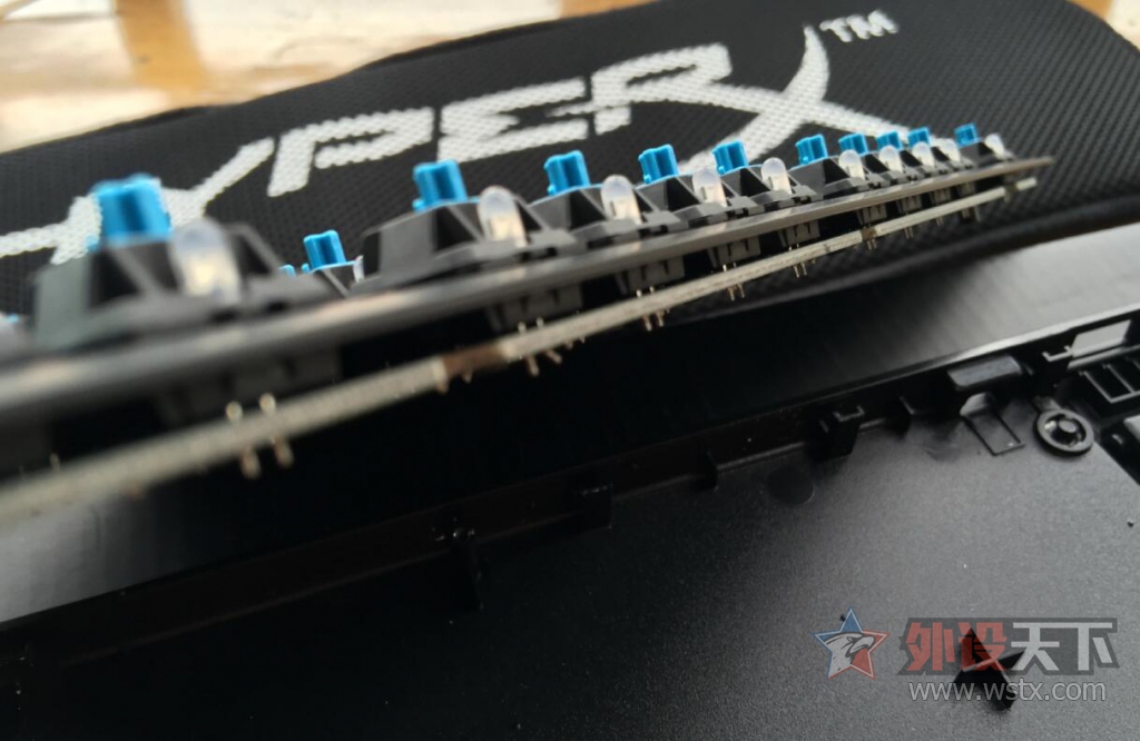 ��������̣�HyperX Alloy ������ ��������