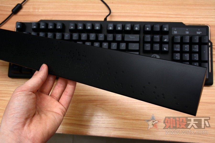 ���ַ��������EK815 104�ڲ���ʲô��ȱ�㣿