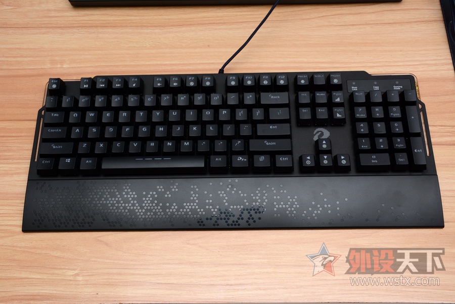 ���ַ��������EK815 104�ڲ���ʲô��ȱ�㣿