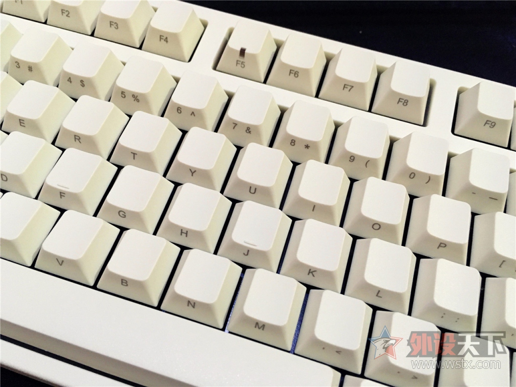 8꣬FLļLeopold FC900R