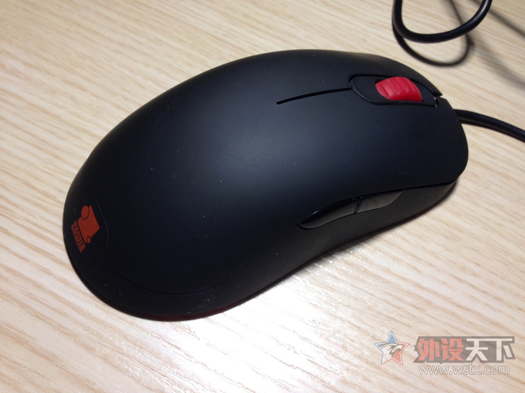 ԭ��ZOWIE AM��������Ǯ��