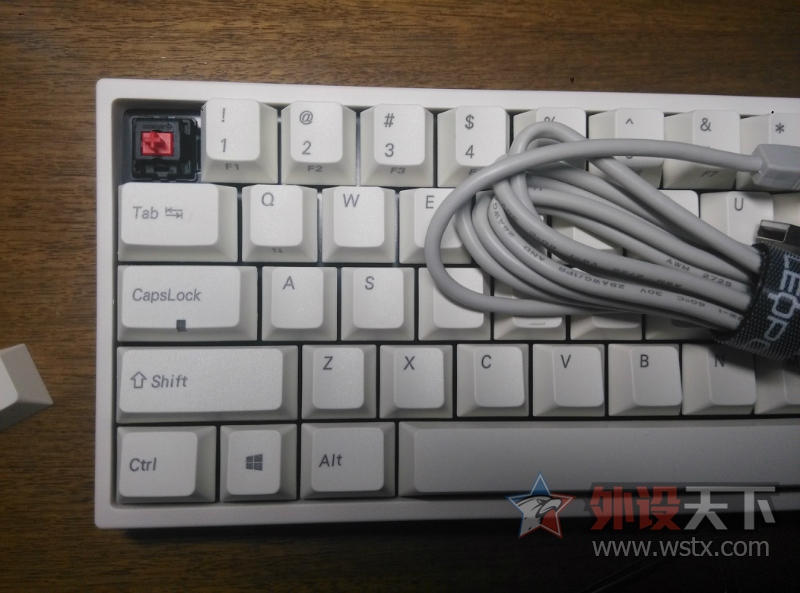 �����ݡ�leopold fc660m ��ɫ����