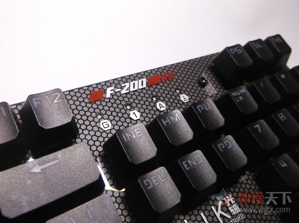 ��һ���ġ�žžž�����飬Ѫ������F200Q����