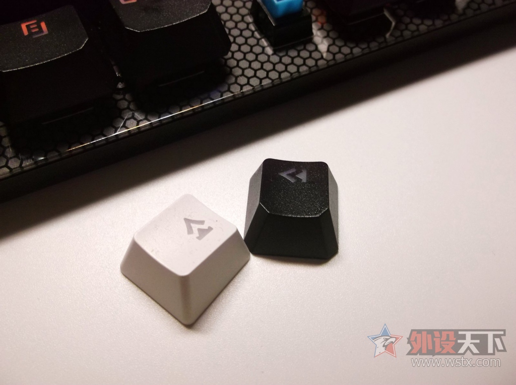 ��һ���ġ�žžž�����飬Ѫ������F200Q����