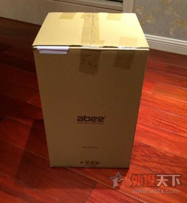 �����ݡ�����ȫ��ITX����  ABEE RS07��ɫ