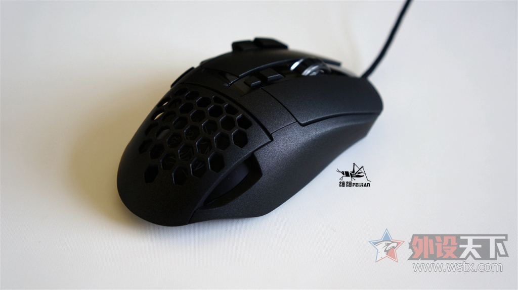 TT��Խ����ϵ��֮���ƪ����ҹϮ��Z���롰R��