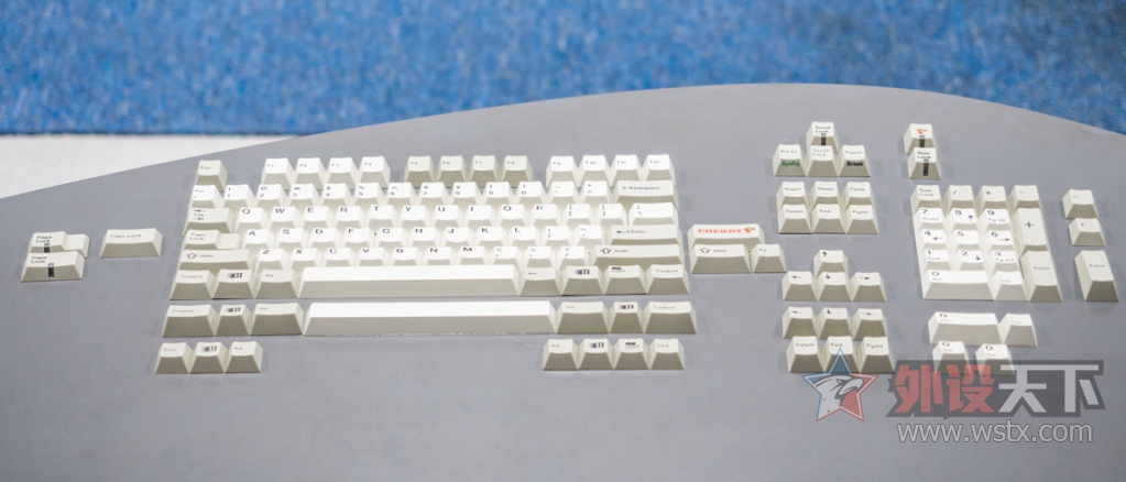 ӡCherry KA 1953ñװʮ