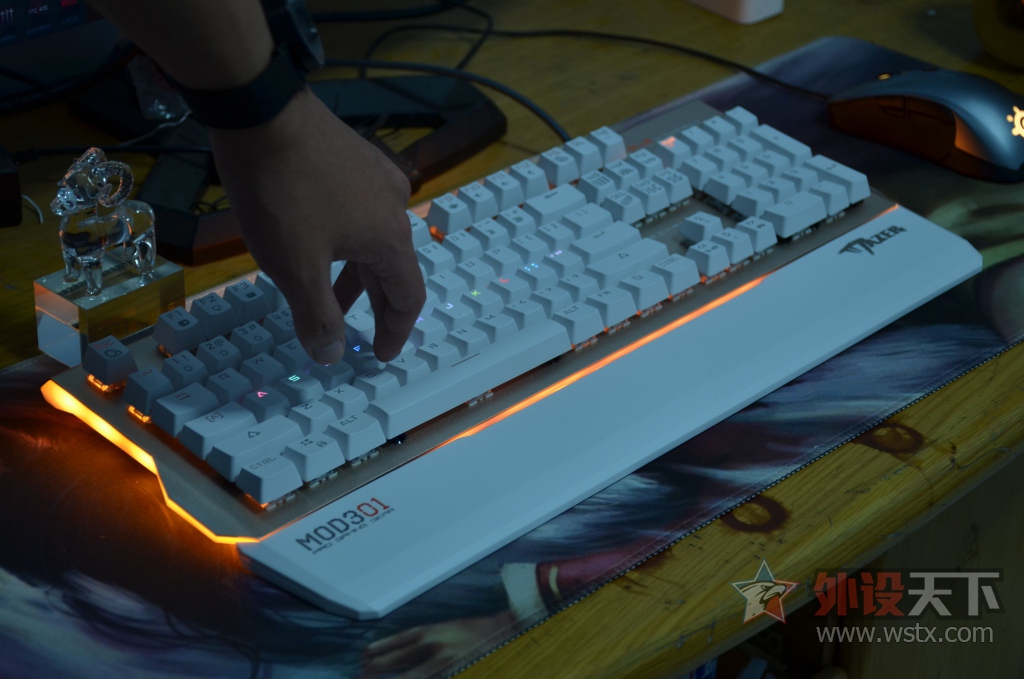 ¡˲K751ɫRGBе