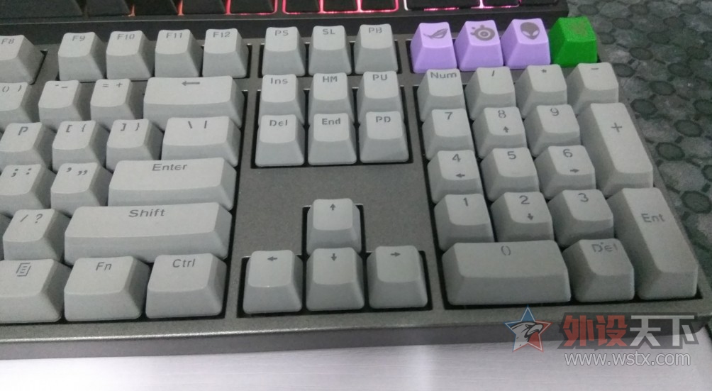 �����ݡ�����è��������һ��85�º��������ᣬһ��95��deck �׹����