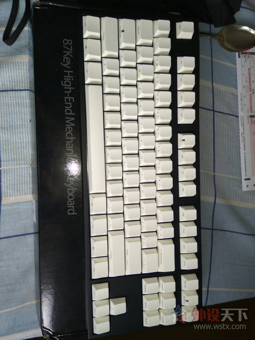 ��������ճ�����leopold ȫ�º���  9�°ײ�