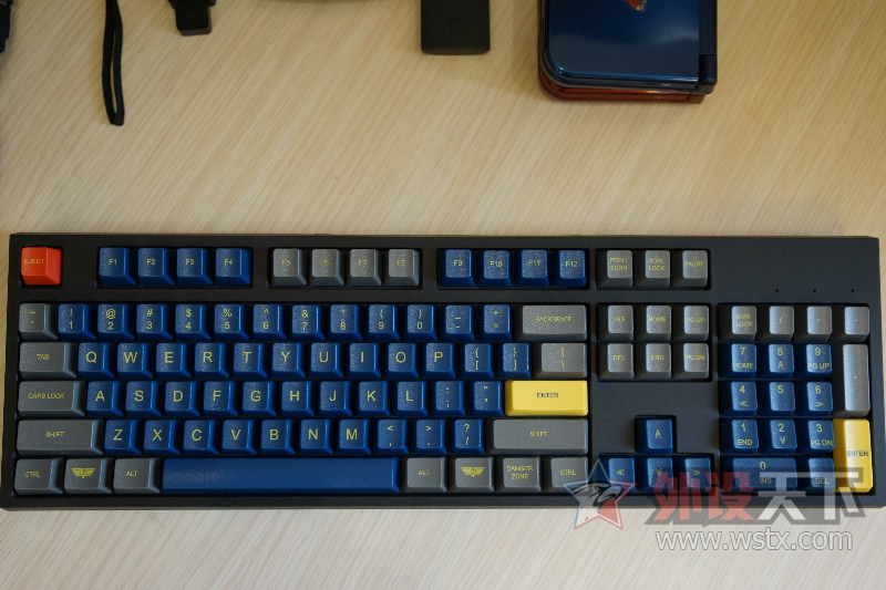 ��������֮�ã�����WASD���Ƽ��̿�������