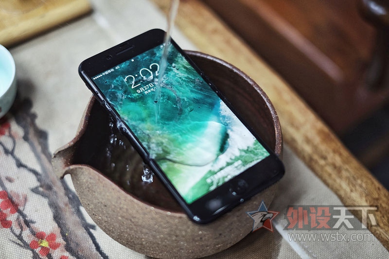 ��ĺ��������ڰ�iPhone7 Plus 256GB �������⣨����ˮʵ�飩