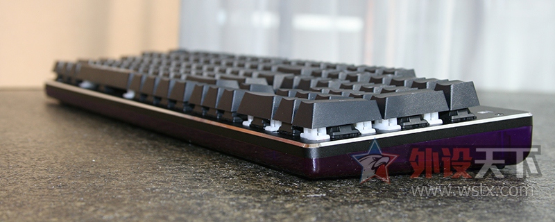 ֮ϵеʮһɧϳ AKKO-AKS104ʱջе