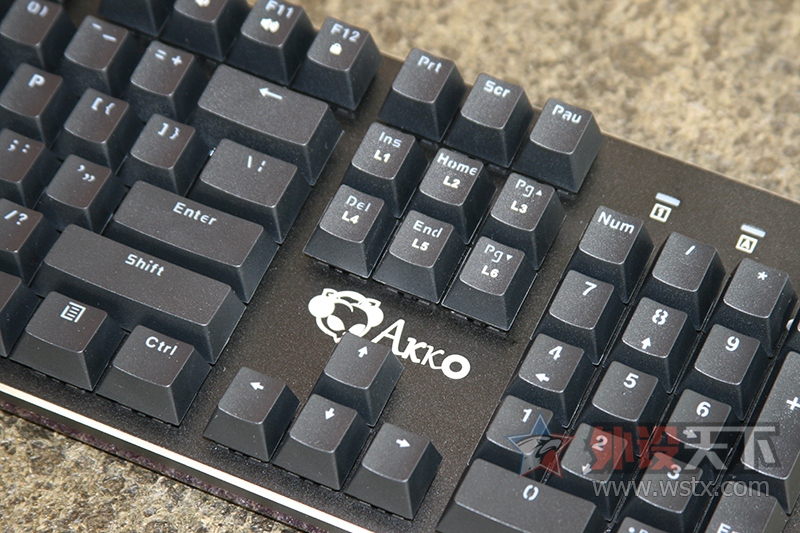 ֮ϵеʮһɧϳ AKKO-AKS104ʱջе