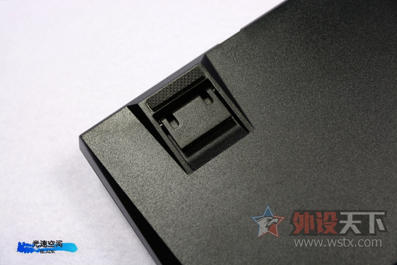 �羺�����š�����ʿ��HyperX Alloy ��������е��������