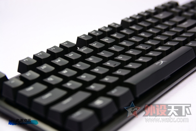 �羺�����š�����ʿ��HyperX Alloy ��������е��������