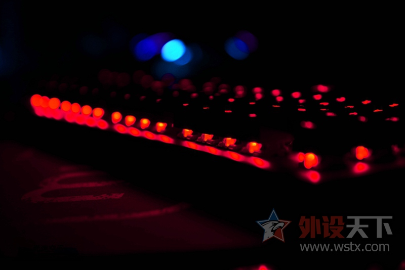 �羺�����š�����ʿ��HyperX Alloy ��������е��������