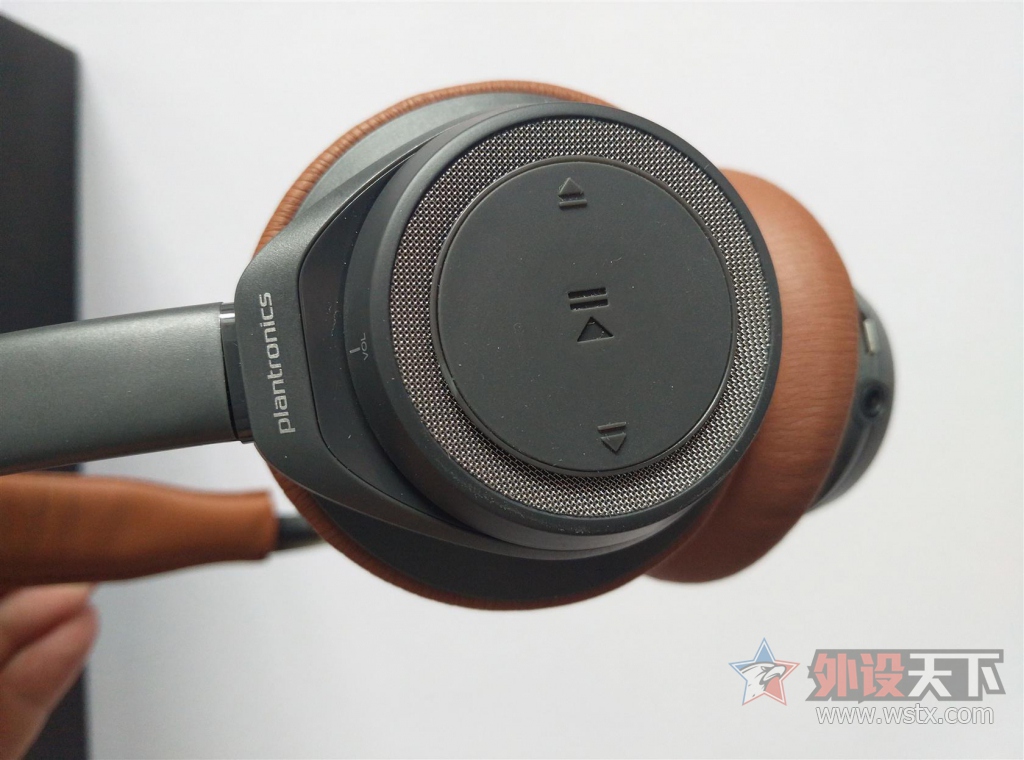 [ɽ��]������Focus UC b825 BackBeat SENSE ��������