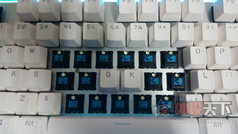 Լ-ʱ--GANSS GK87PRO