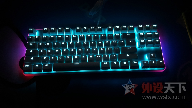 Լ-ʱ--GANSS GK87PRO